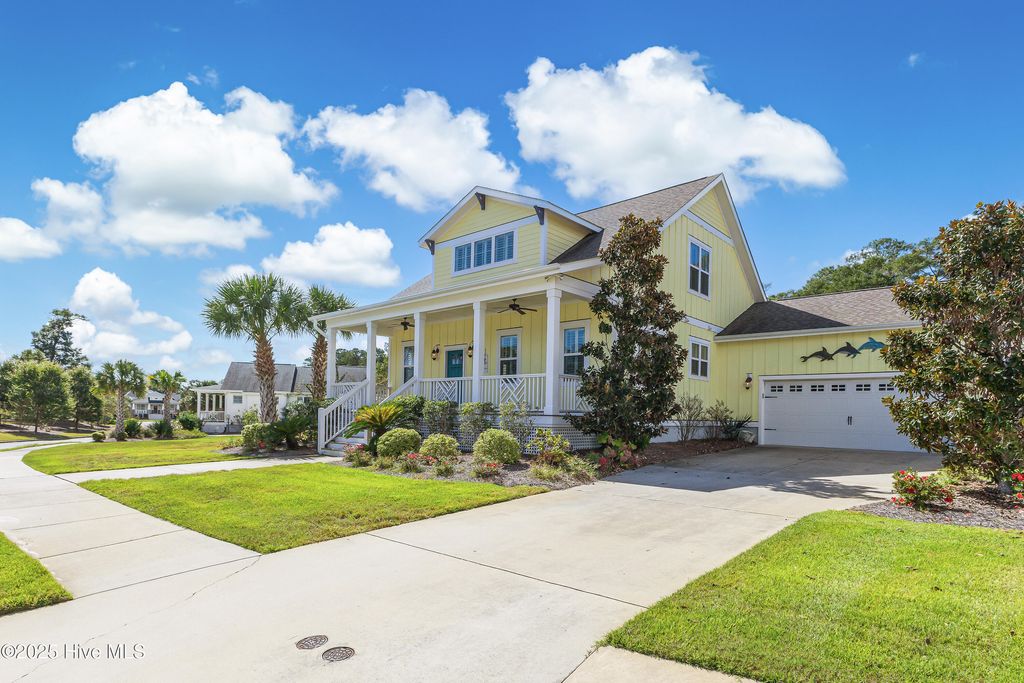 Photo of 1656 Butterfly Knot Drive SW, Ocean Isle Beach, NC 28469 (MLS # 100535154)