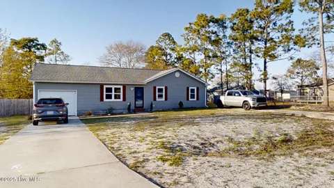 MLS: 100496755