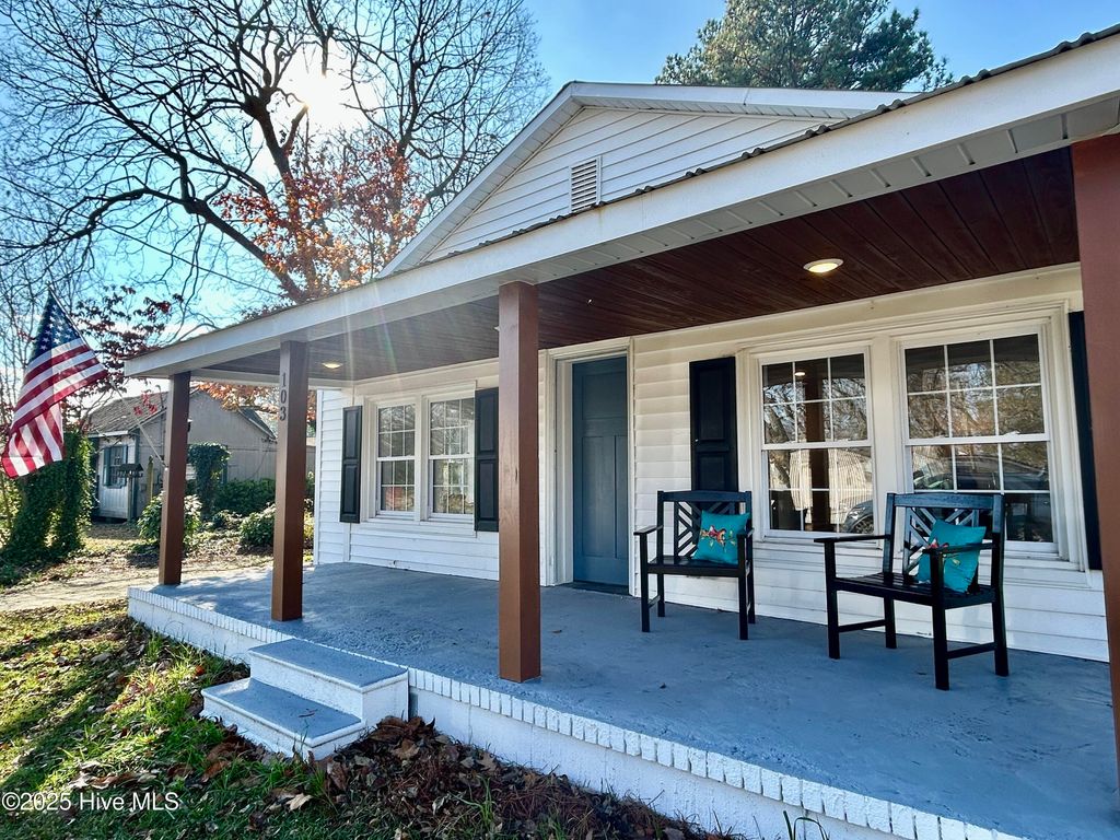 Photo of 103 W 5th Street, Scotland Neck, NC 27874 (MLS # 100542667)