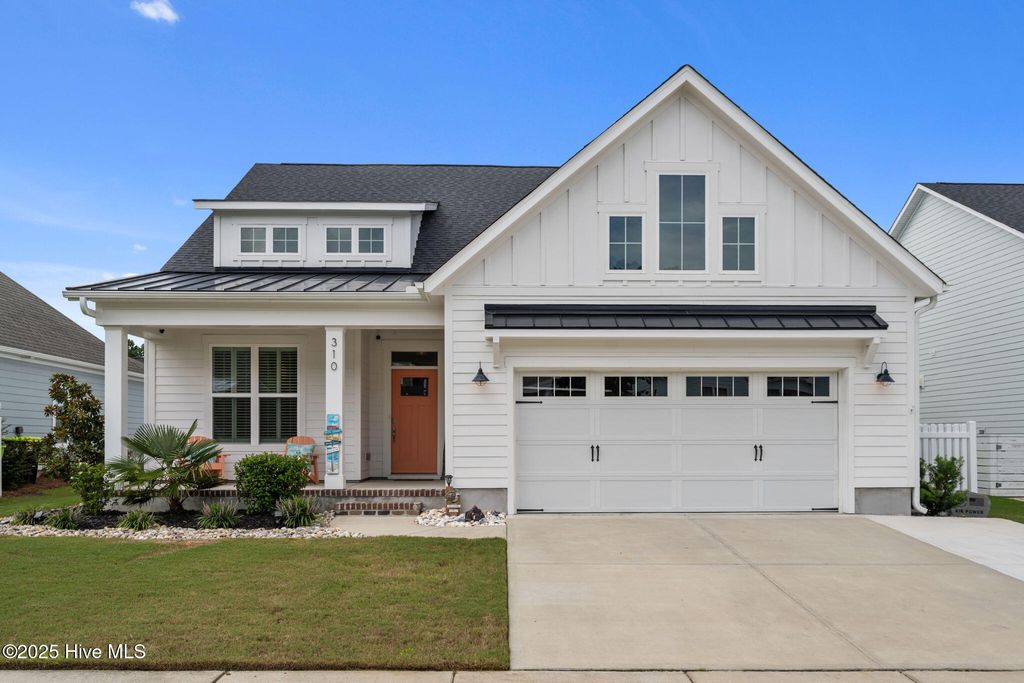 Photo of 310 Lightning Bug Lane, Holly Ridge, NC 28445 (MLS # 100527941)