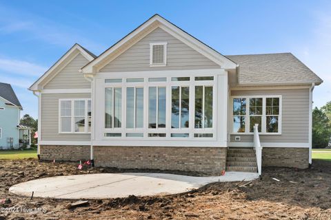 A home in Holly Ridge