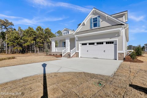 A home in Holly Ridge