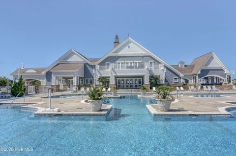 A home in Holly Ridge