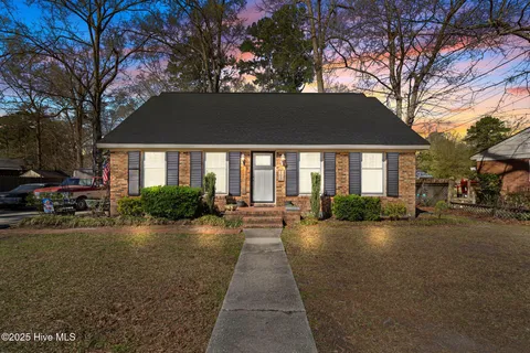 MLS: 100495768