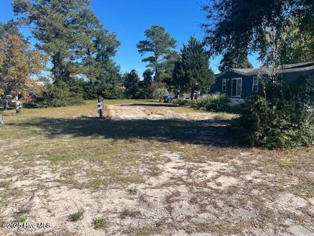 Photo of 718 Glenn Avenue, Carolina Beach, NC 28428 (MLS # 100538800)
