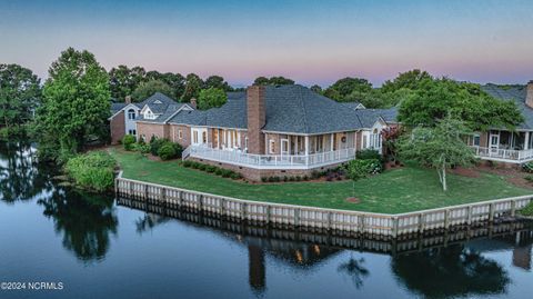 Single Family Residence in Wilmington NC 917 Shoal Creek Place 2.jpg