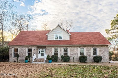 A home in Sneads Ferry