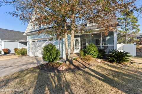 A home in Oak Island