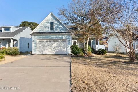 A home in Oak Island