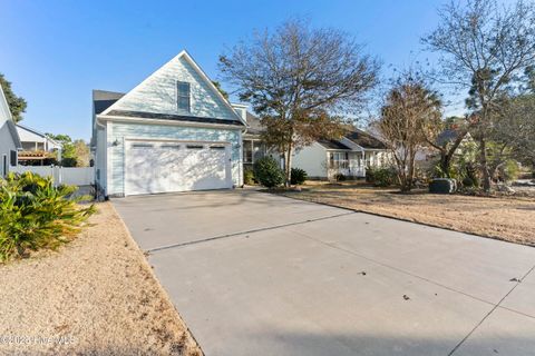 A home in Oak Island