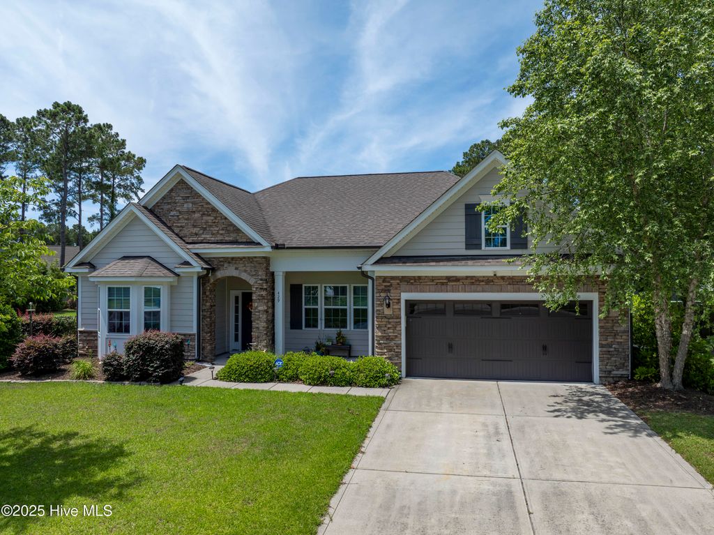 Photo of 429 Canvasback Lane, Sneads Ferry, NC 28460 (MLS # 100505429)