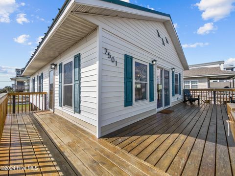 A home in North Topsail Beach