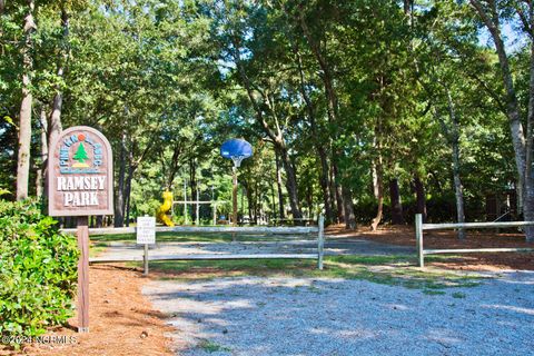 A home in Pine Knoll Shores