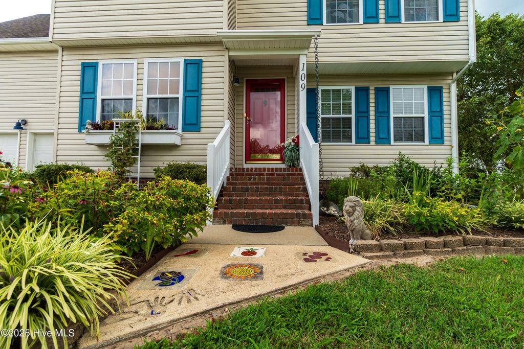 Photo of 109 Barefoot Lane, Grandy, NC 27939 (MLS # 100526197)