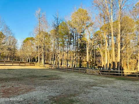 A home in Elm City