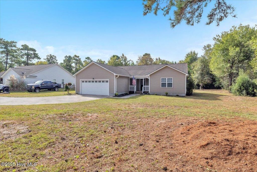 Photo of 266 Sand Ridge Road, Hubert, NC 28539 (MLS # 100535238)