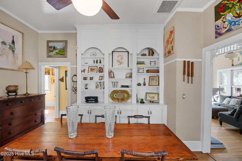 Photo of 109 S Atlantic Avenue, Southport, NC 28461 (MLS # 100530713)