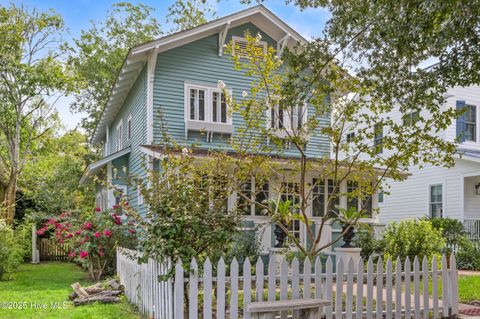 Photo of 109 S Atlantic Avenue, Southport, NC 28461 (MLS # 100530713)