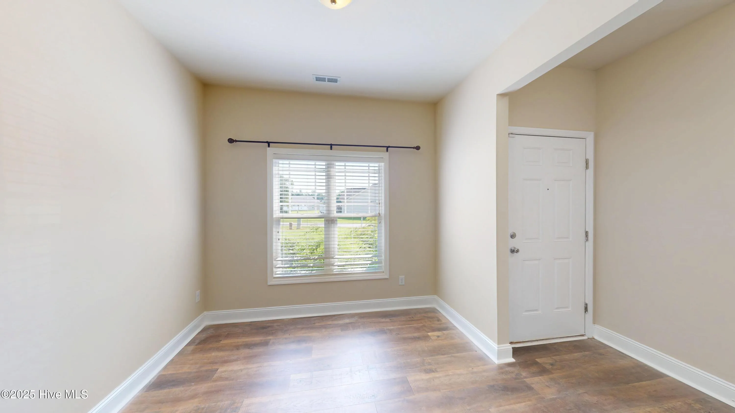 New Bern, North Carolina 28560, United States, 5 Bedrooms Bedrooms, ,4 BathroomsBathrooms,Residential,Active,12337