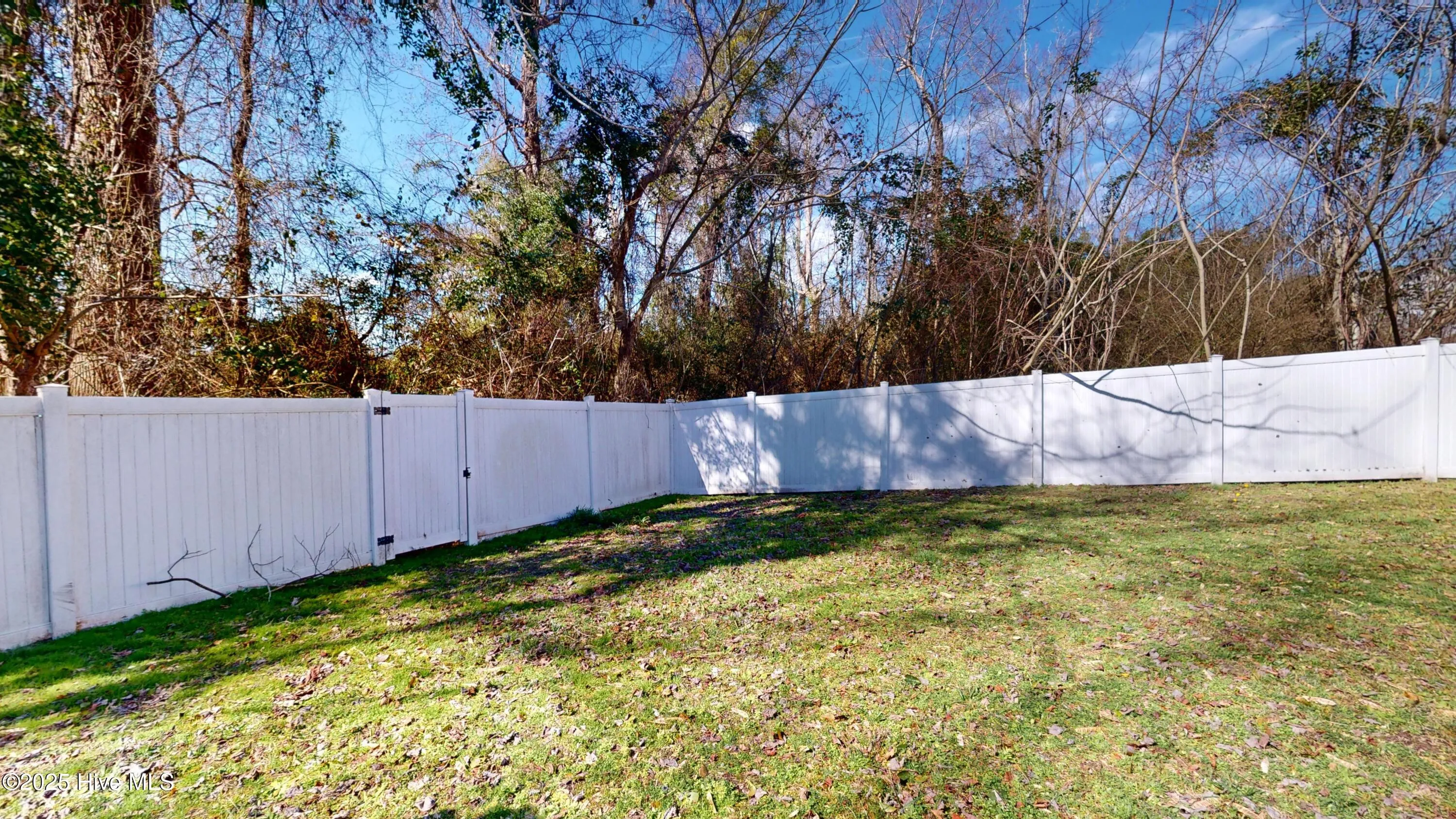 New Bern, North Carolina 28560, United States, 5 Bedrooms Bedrooms, ,4 BathroomsBathrooms,Residential,Active,12337