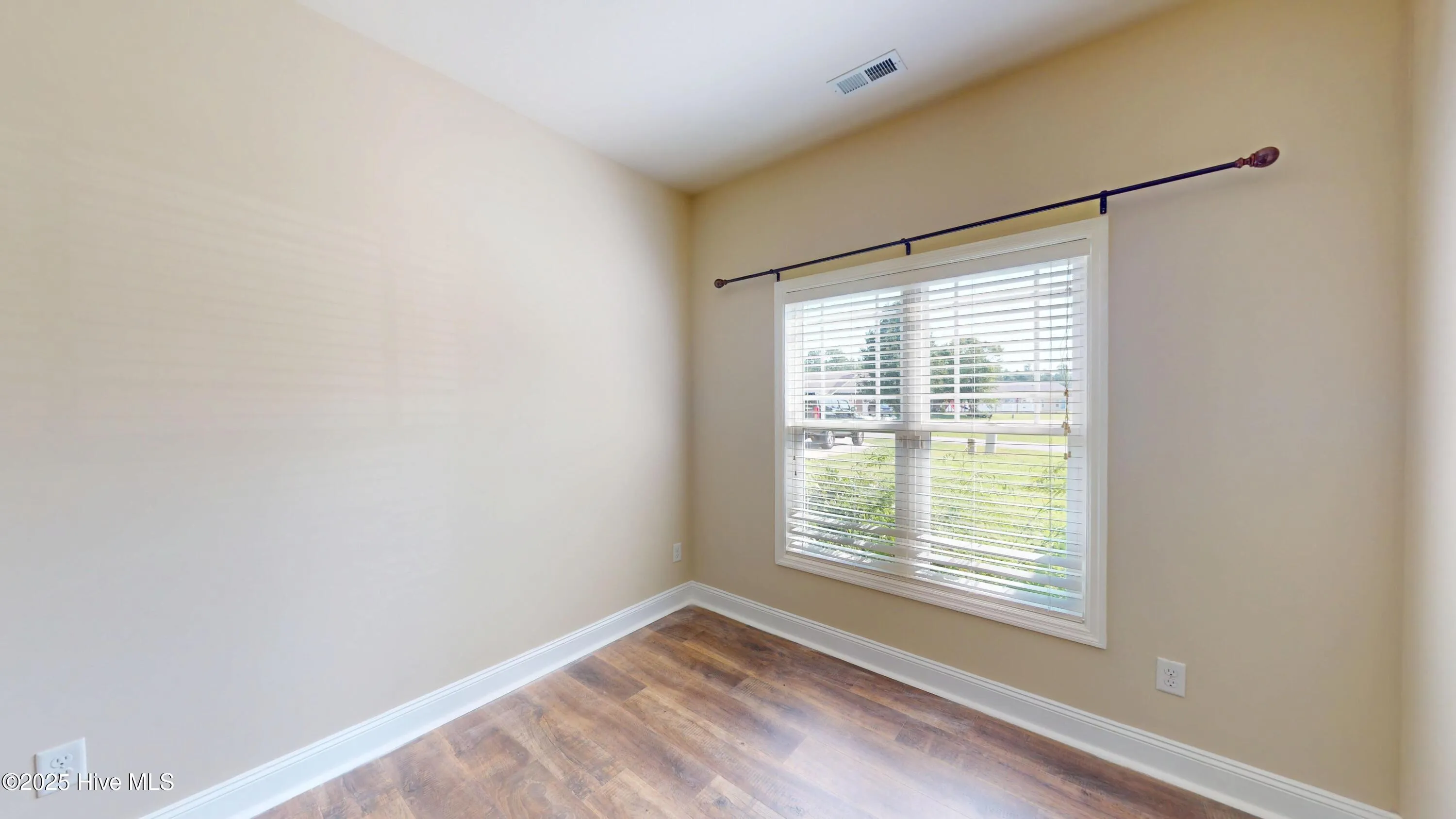 New Bern, North Carolina 28560, United States, 5 Bedrooms Bedrooms, ,4 BathroomsBathrooms,Residential,Active,12337