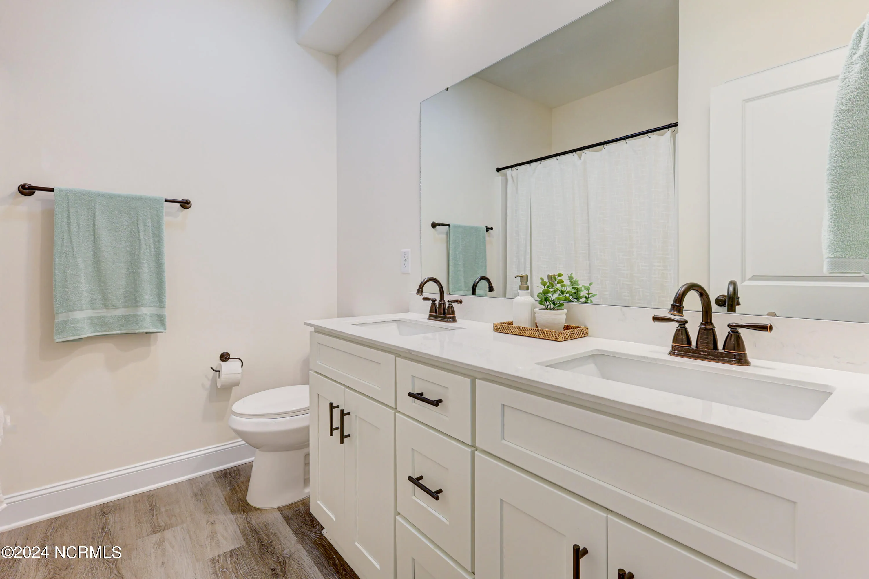 Bolivia, North Carolina 28422, United States, 3 Bedrooms Bedrooms, ,3 BathroomsBathrooms,Residential,Active,70528