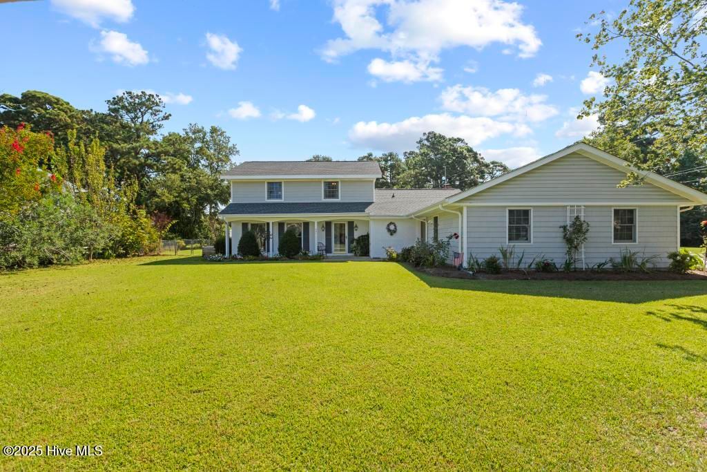 Photo of 201 Sycamore Drive, Beaufort, NC 28516 (MLS # 100534829)