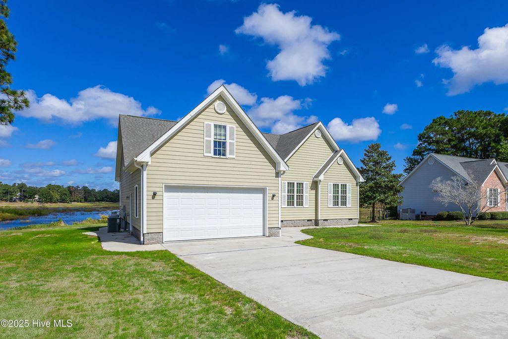 Photo of 1161 S Shore Drive, Southport, NC 28461 (MLS # 100535789)