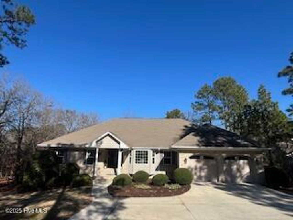 Photo of 112 Mccracken Drive, West End, NC 27376 (MLS # 100544363)