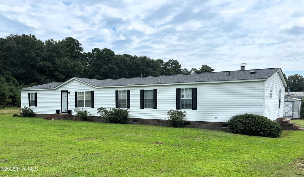 Photo of 1031 Postrider Drive, Kinston, NC 28504 (MLS # 100527644)