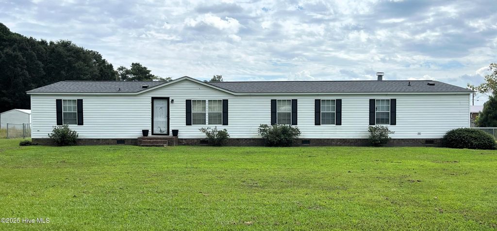 Photo of 1031 Postrider Drive, Kinston, NC 28504 (MLS # 100527644)