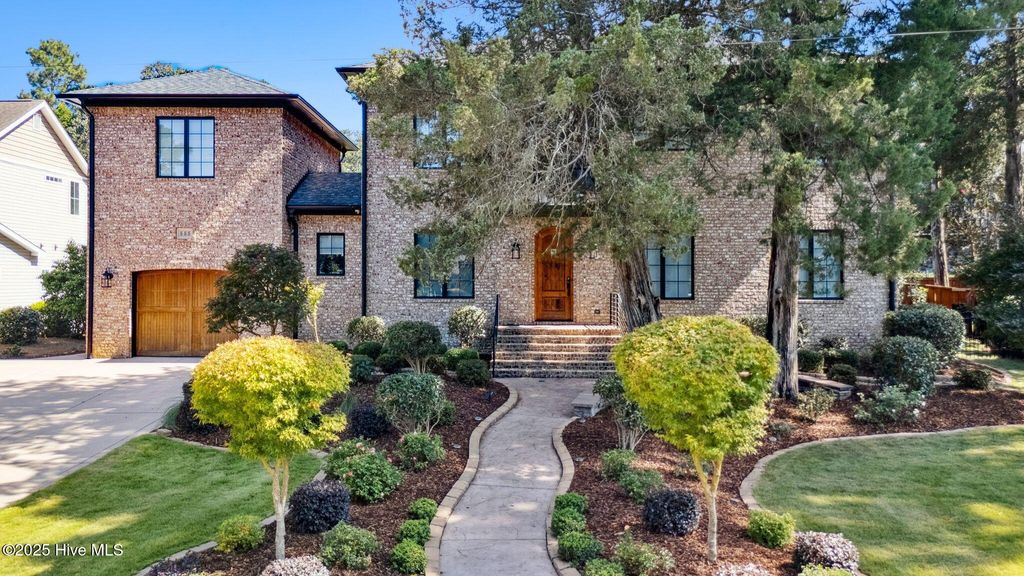 Photo of 555 NE Broad Street, Southern Pines, NC 28387 (MLS # 100537772)