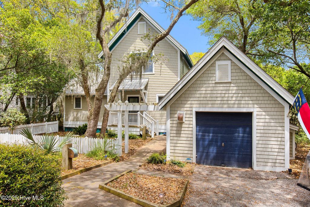 Photo of 19 Sabal Palm Trail, Bald Head Island, NC 28461 (MLS # 100509974)