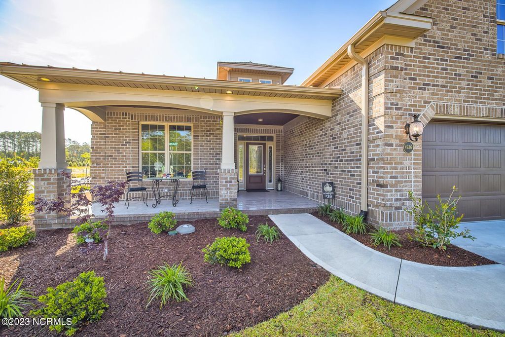 Photo of 4936 Pine Island Drive SE, Southport, NC 28461 (MLS # 100512925)