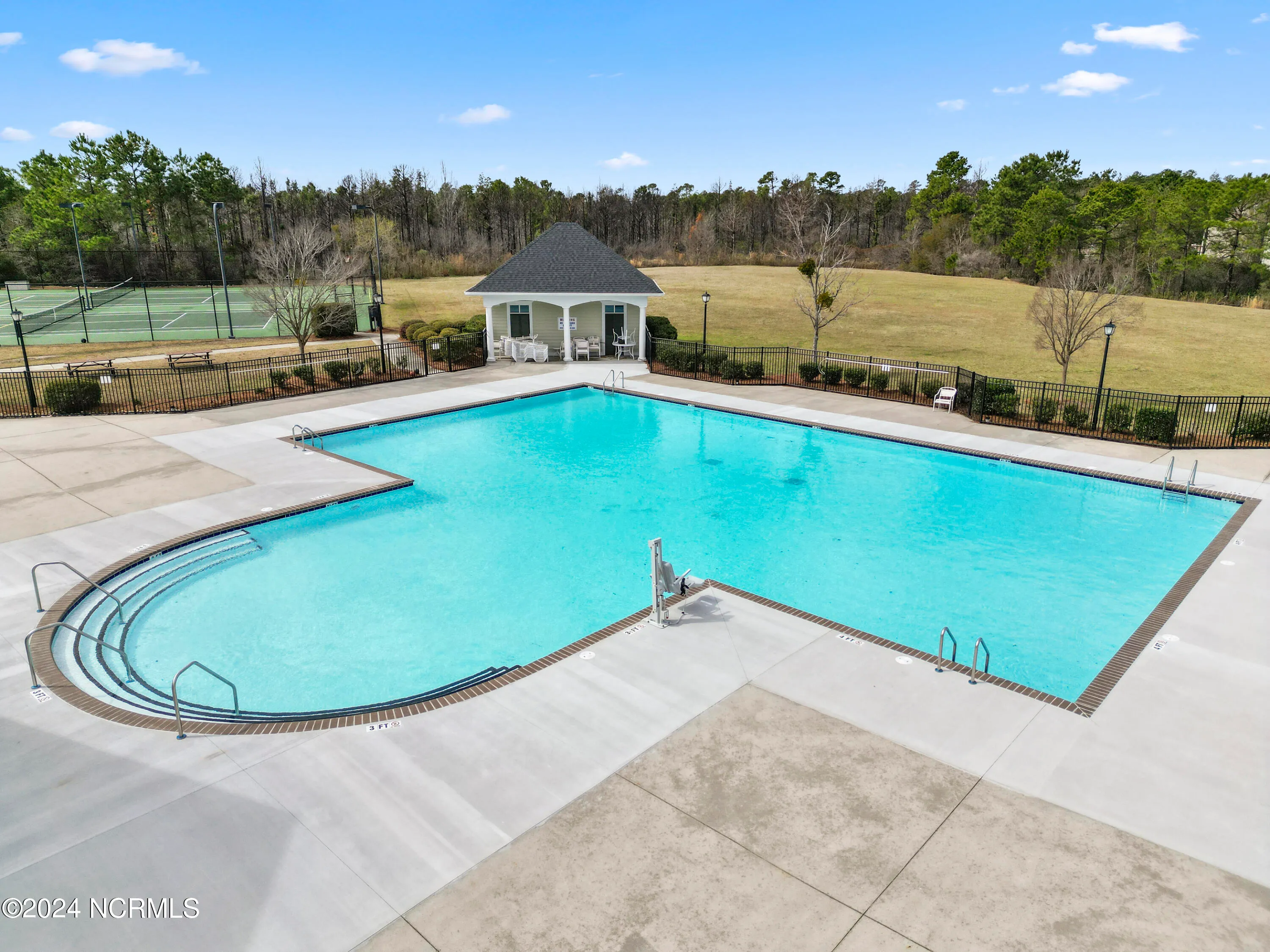 Leland, North Carolina 28451, United States, 3 Bedrooms Bedrooms, ,3 BathroomsBathrooms,Residential,Active,195308