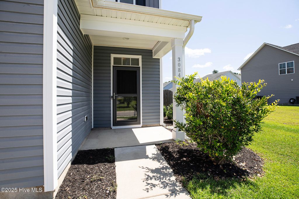 Photo of 3084 Dagger Drive NE, Leland, NC 28451 (MLS # 100506069)
