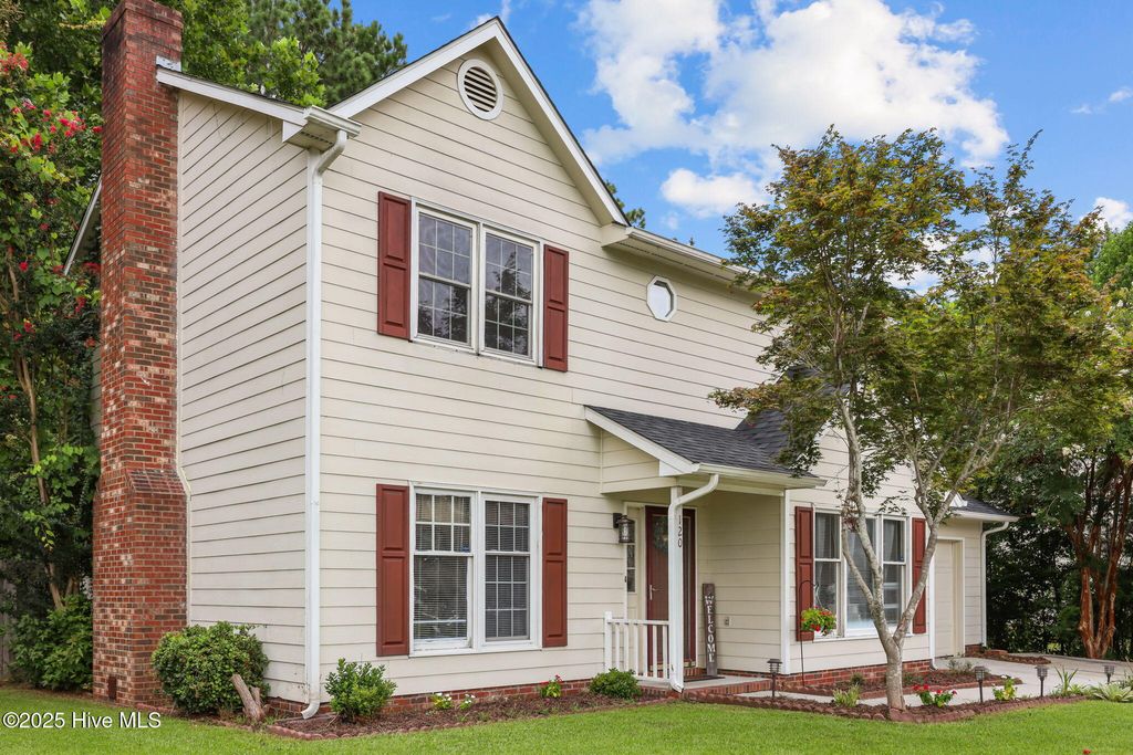 Photo of 120 Winthrope Way, Jacksonville, NC 28546 (MLS # 100523543)