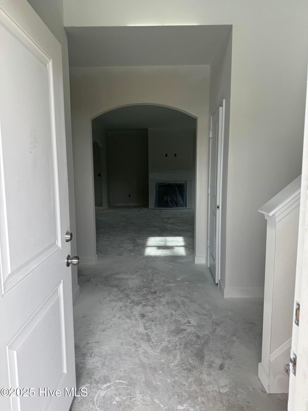 Photo of 122 Woodford Drive, Jacksonville, NC 28540 (MLS # 100512352)