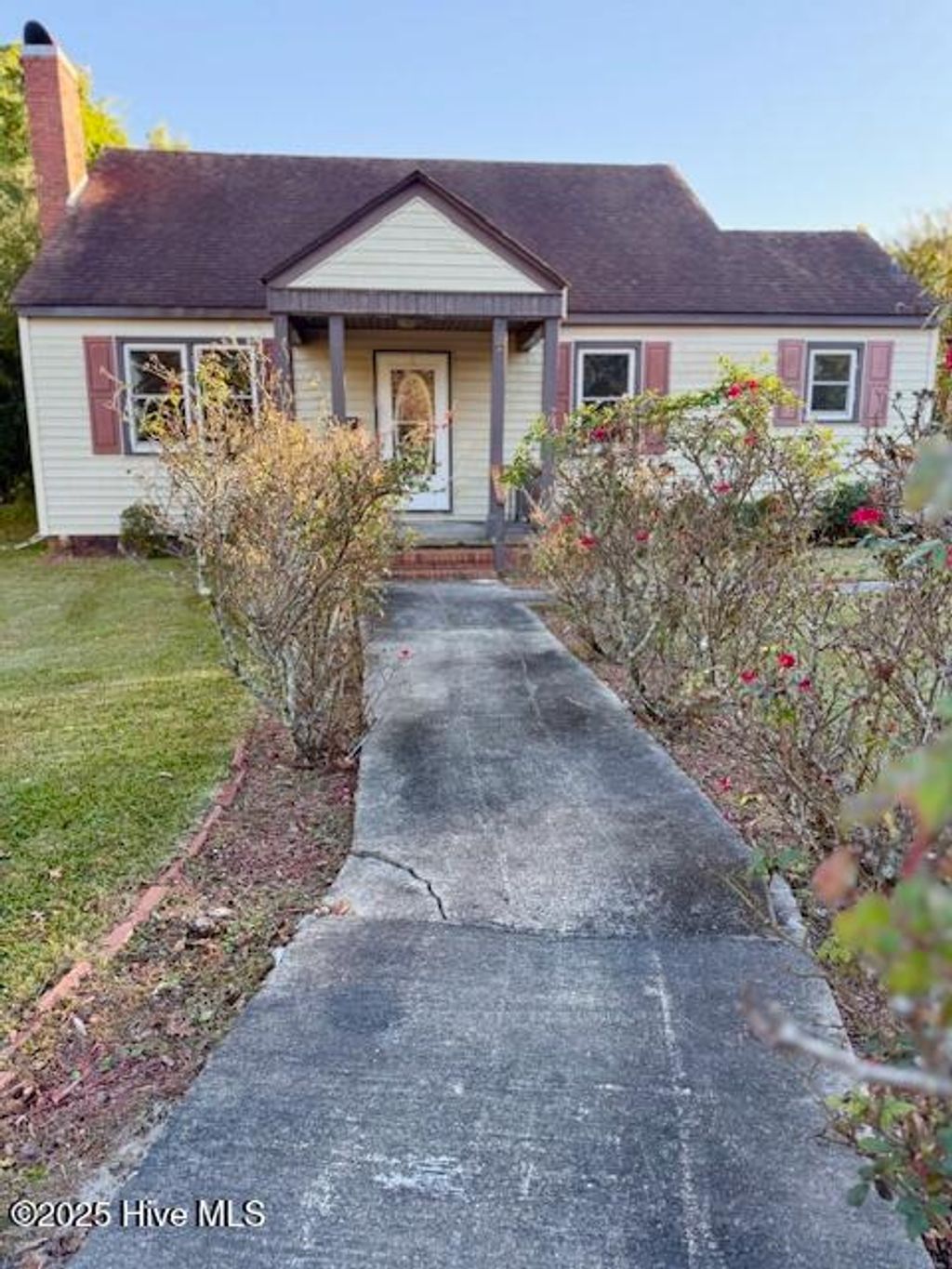 Photo of 102 Keller Court, Jacksonville, NC 28540 (MLS # 100542473)