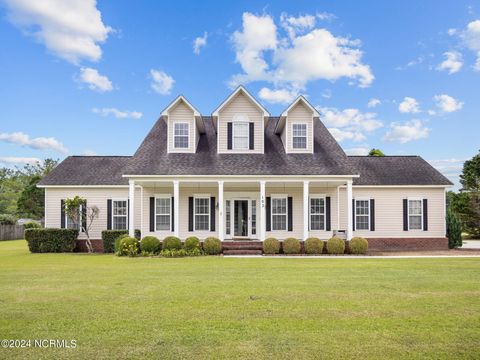 Single Family Residence in Jacksonville NC 102 Pleasant Court.jpg