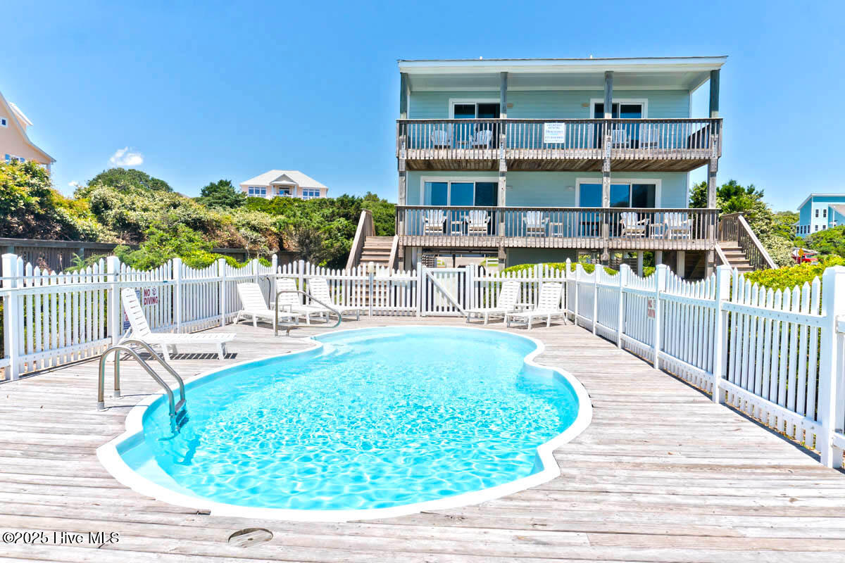 9519 Ocean Drive E & W