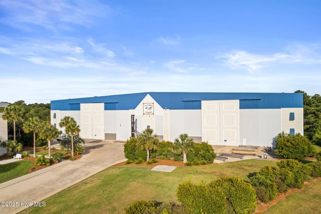 Photo of 2571 St James Drive #B42, Southport, NC 28461 (MLS # 100522946)