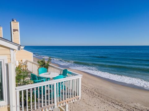 A home in Kure Beach