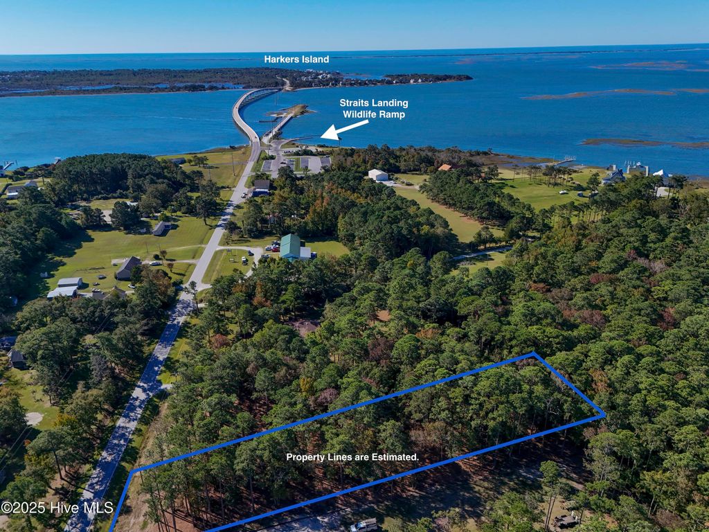 Photo of 1526 Harkers Island Road, Beaufort, NC 28516 (MLS # 100538235)