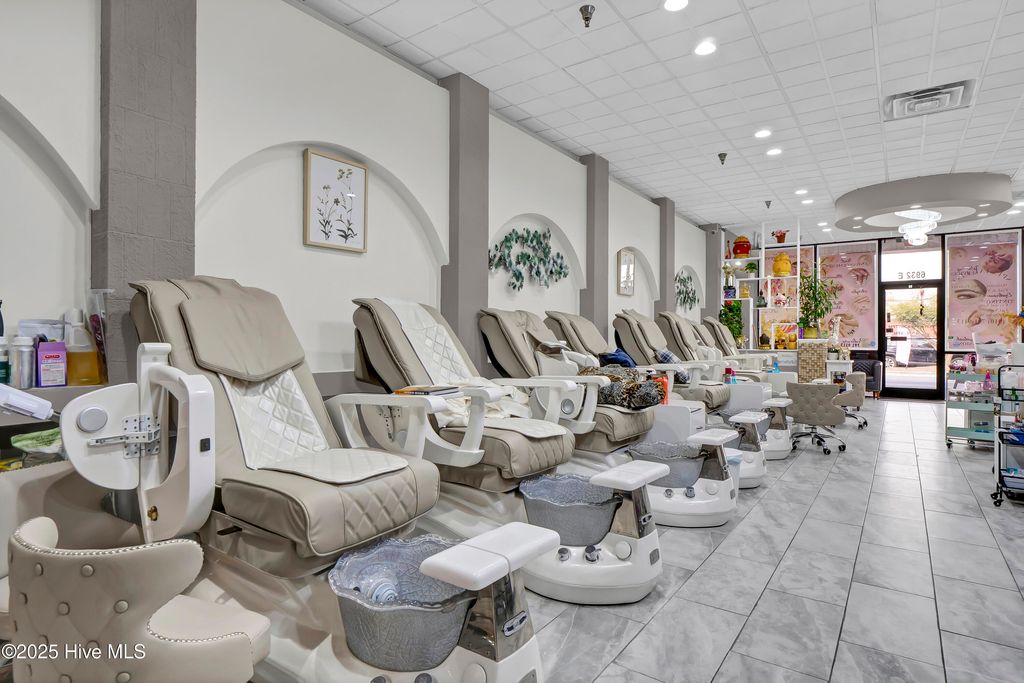 Photo of 6932 Market Street #E, Wilmington, NC 28411 (MLS # 100542987)