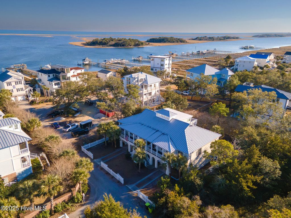 Photo of 1416 Marsh Cove Lane, Wilmington, NC 28409 (MLS # 100521291)