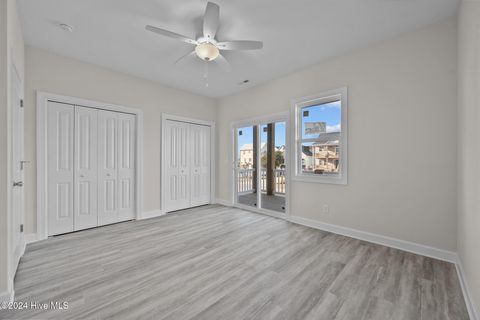 A home in North Topsail Beach