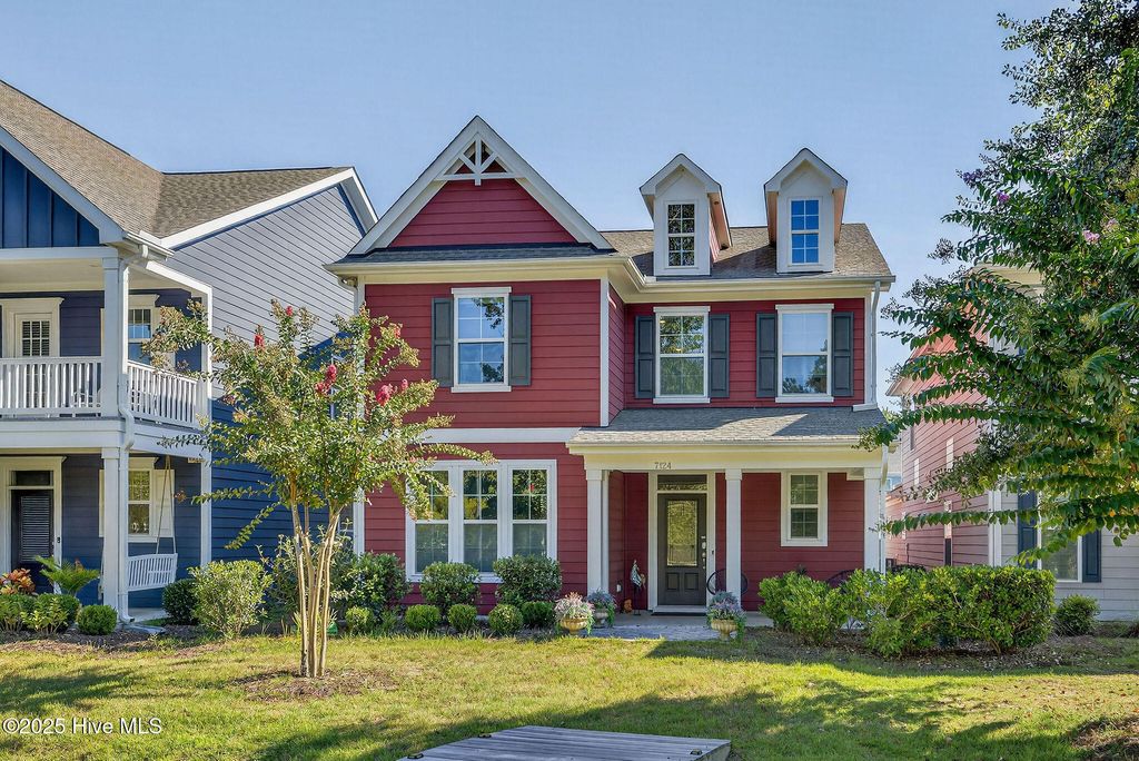Photo of 7124 Maple Leaf Drive, Wilmington, NC 28411 (MLS # 100529833)
