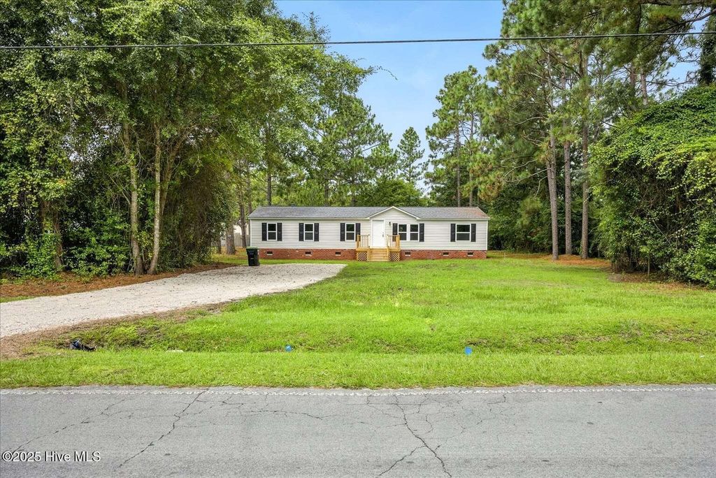 Photo of 8947 Hooper Road NE, Leland, NC 28451 (MLS # 100526797)