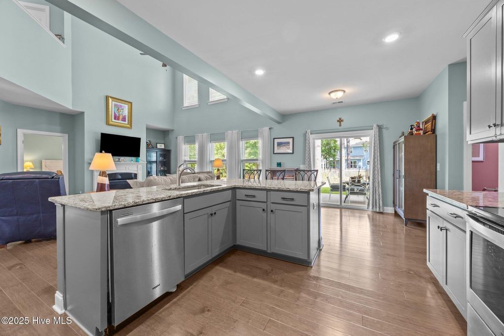 Photo of 505 W Red Head Circle, Sneads Ferry, NC 28460 (MLS # 100518510)